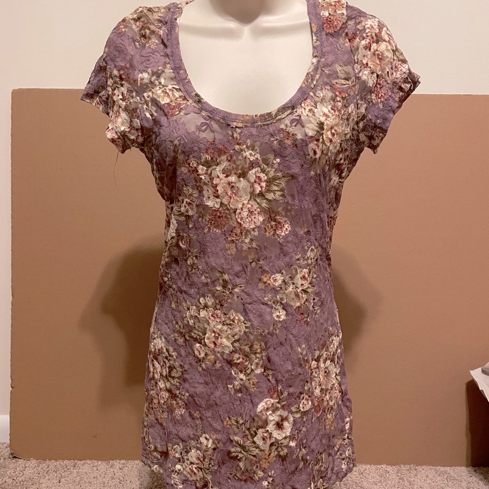BKE floral lace top